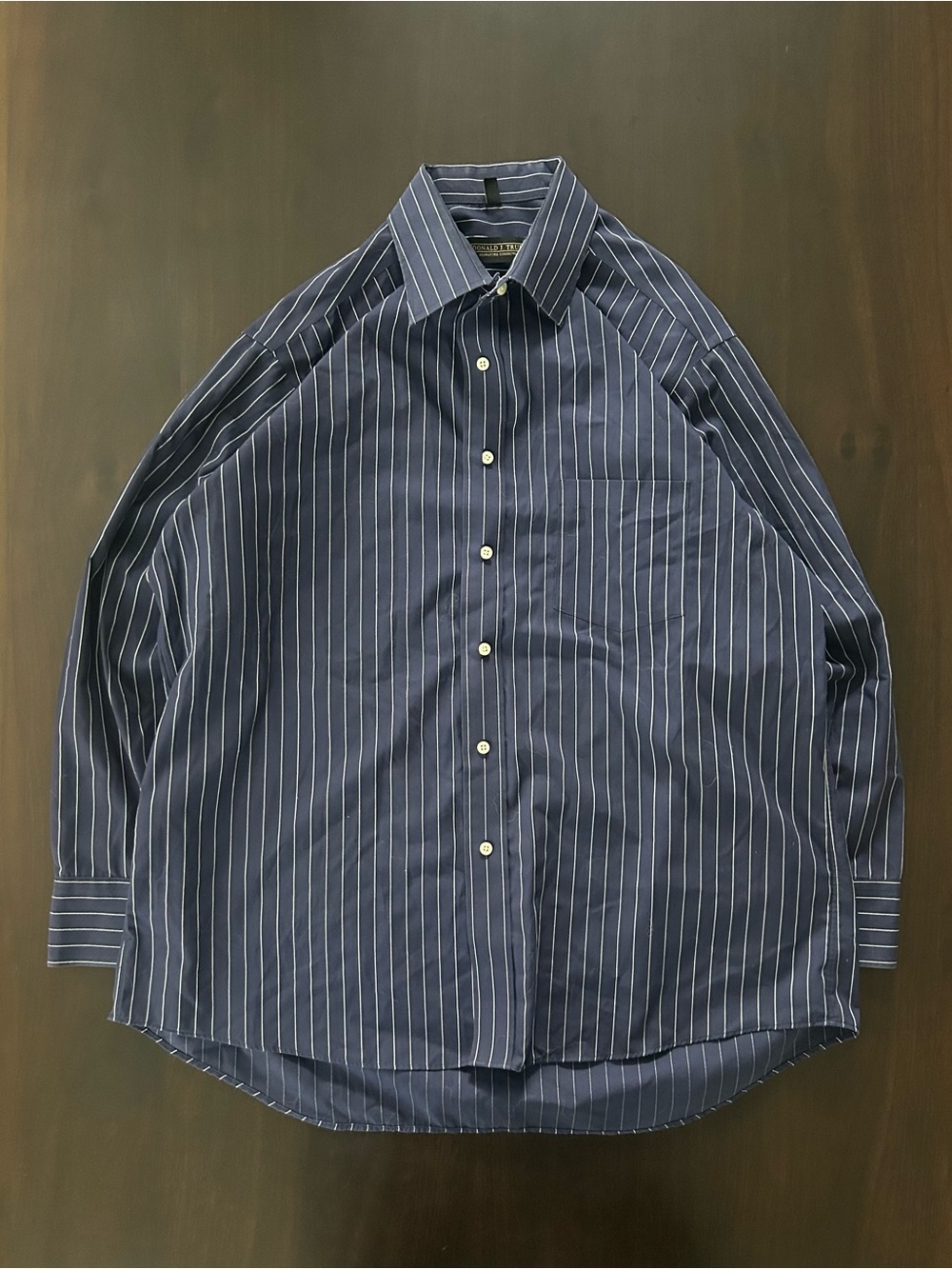 Donald J Trump Signature Collection Navy Blue Pinstripe Button Up 32/33